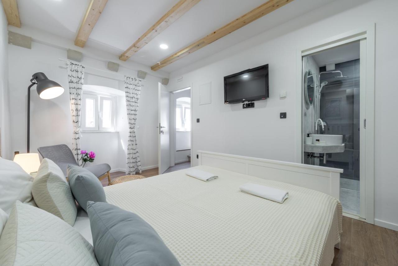 Apartments Bobo ดูบรอฟนิก ภายนอก รูปภาพ
