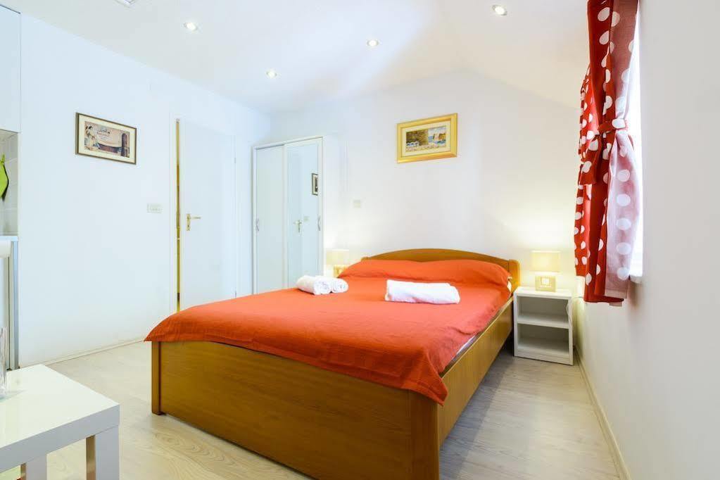 Apartments Bobo ดูบรอฟนิก ภายนอก รูปภาพ